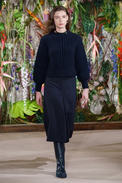 Look 22